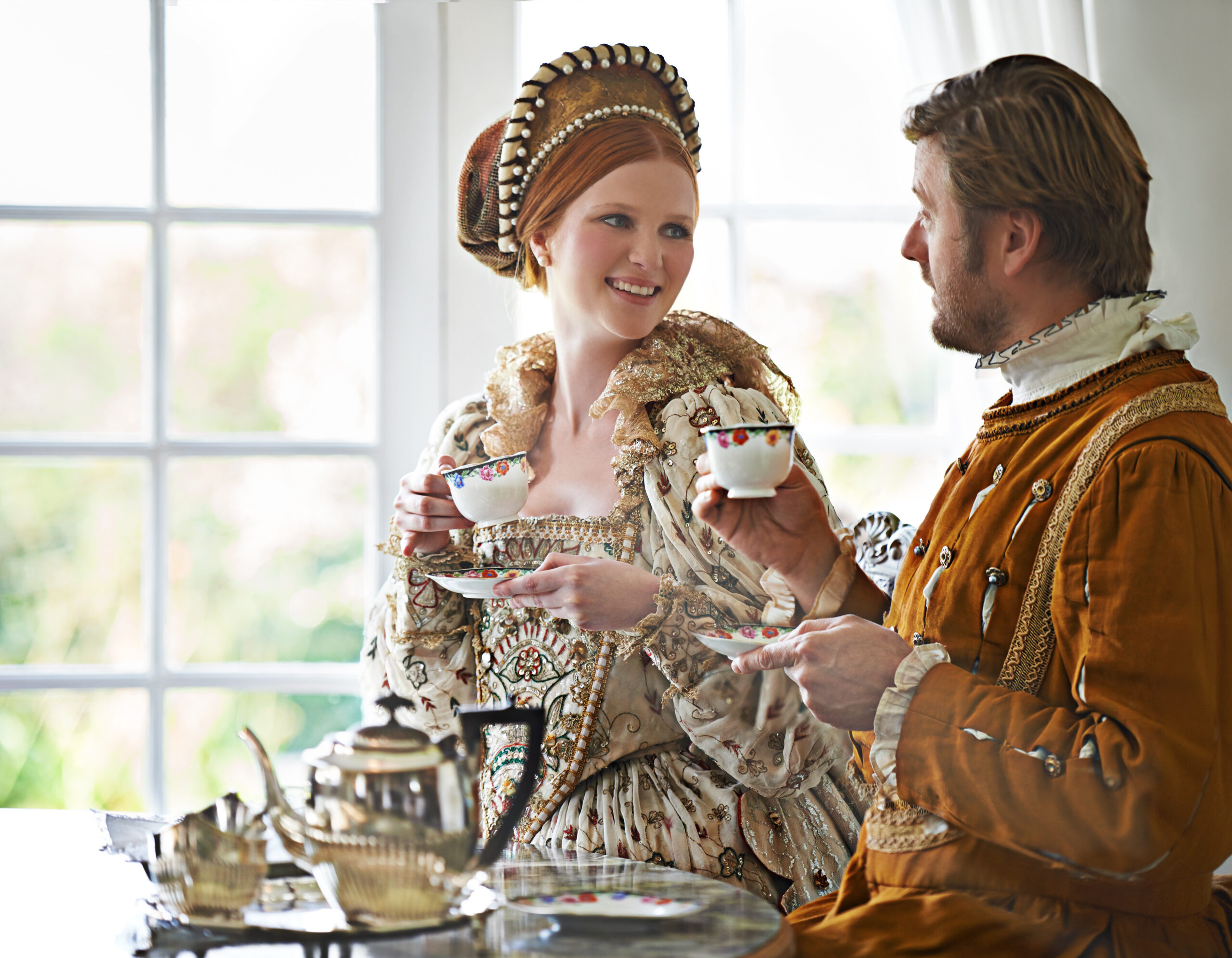 porcelain-crown-service